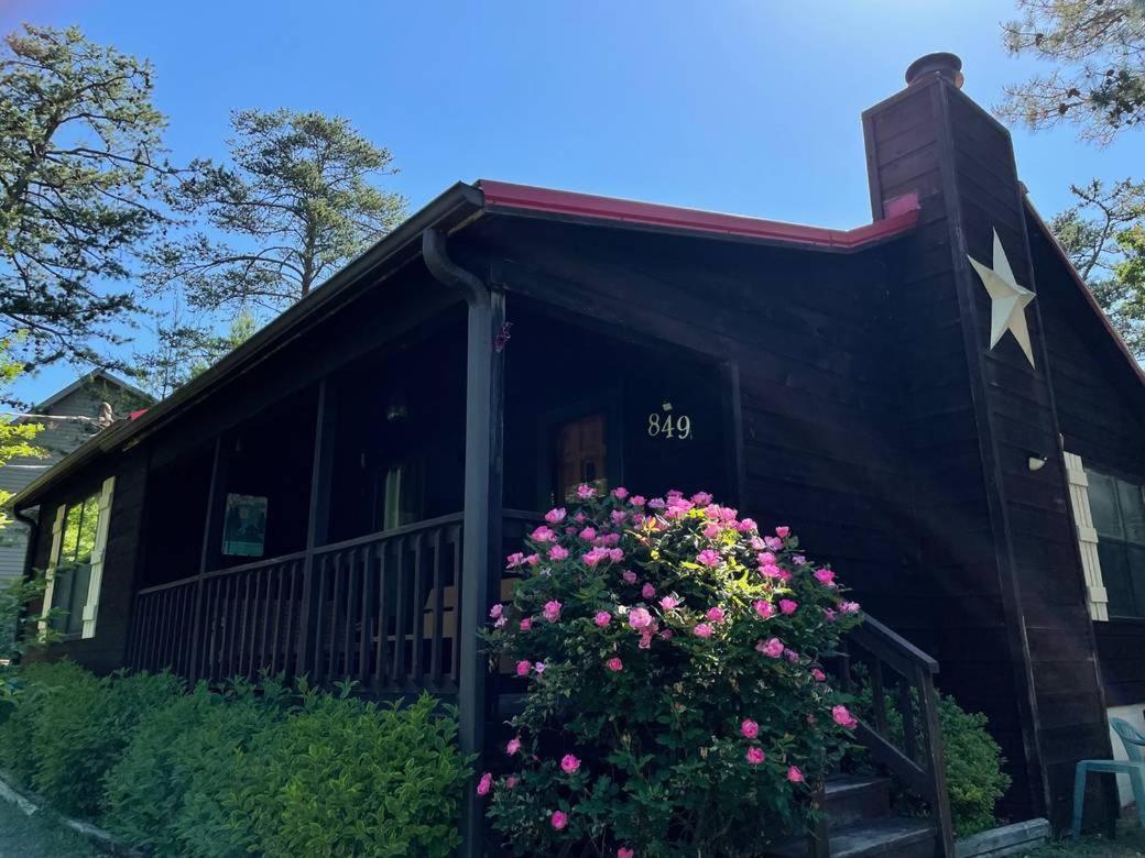 Mountaintop Hideaway Pigeon Forge Exterior photo